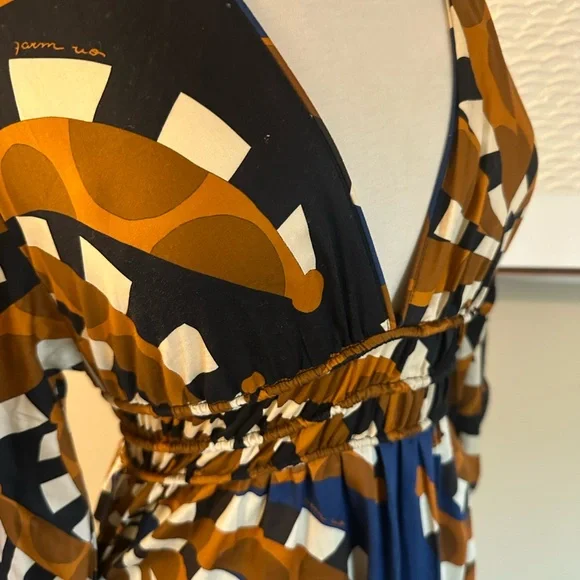 FARM Rio Orange and Black Long Sleeve Dress - Picture 2 of 12